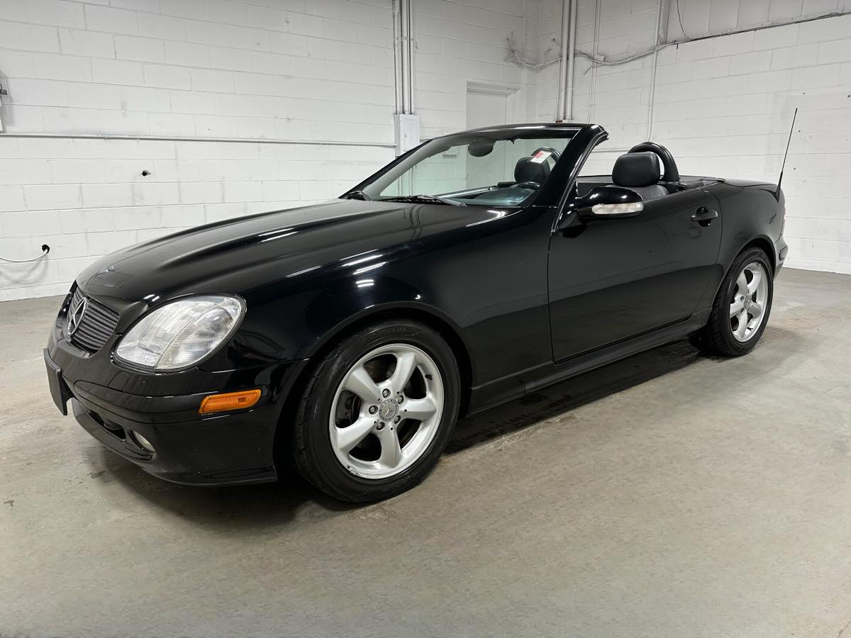 2001 Mercedes-Benz SLK320 Manual w/ only 41,000 original miles! SLK-Class