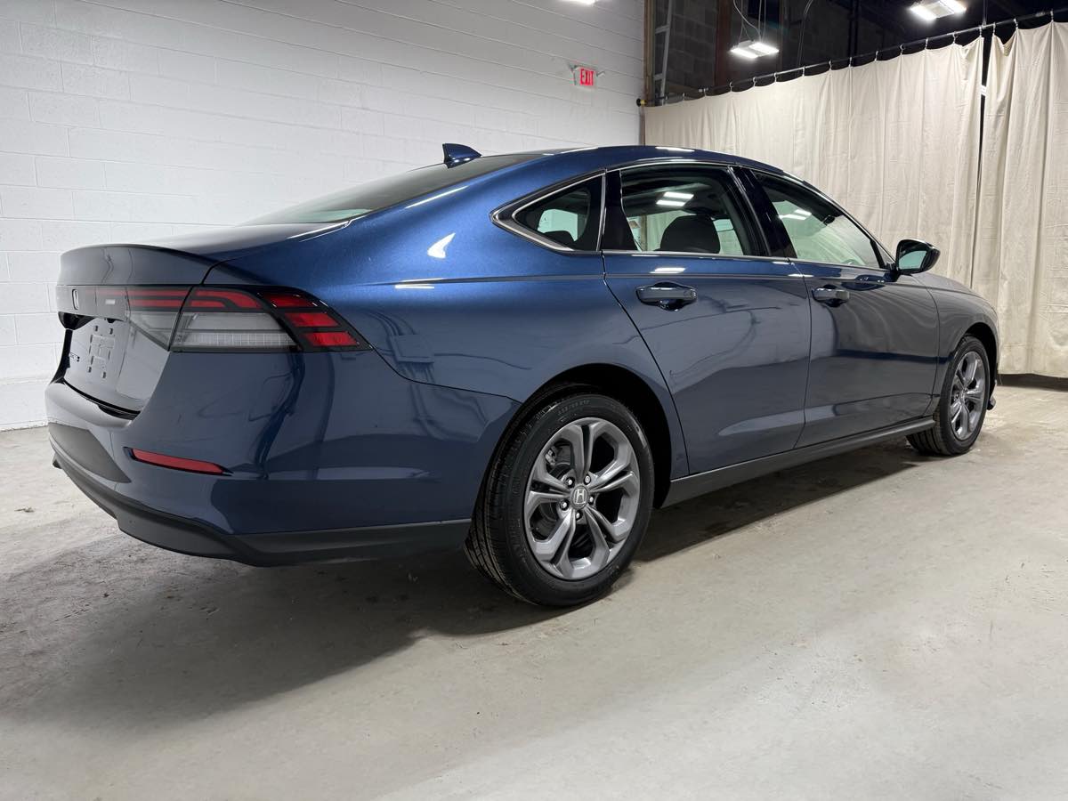 2024 Honda Accord EX photo 4