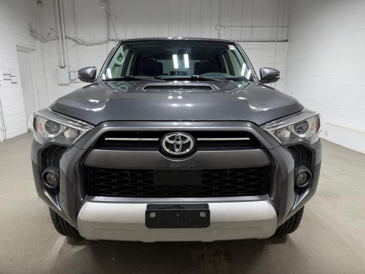 2021 Toyota 4Runner TRD Premium photo 2