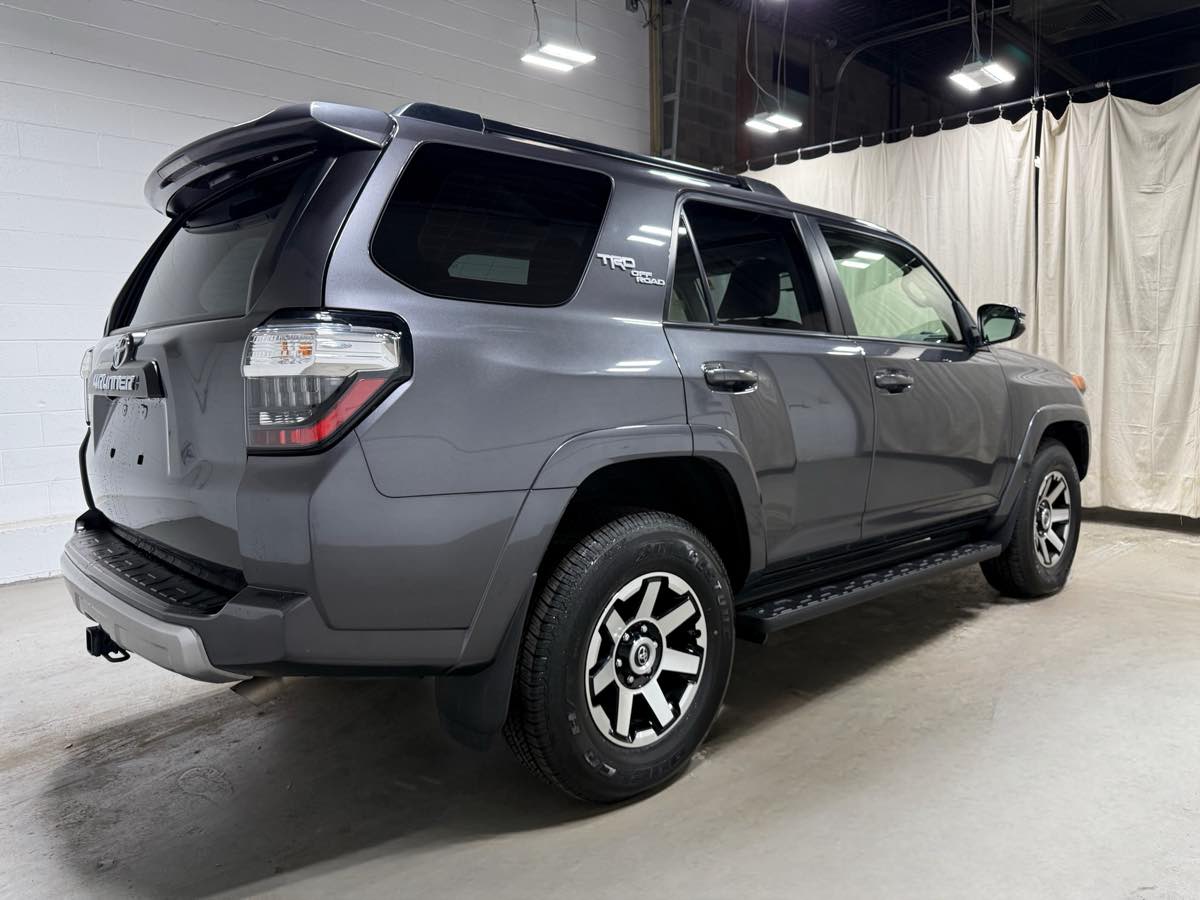 2021 Toyota 4Runner TRD Premium photo 4