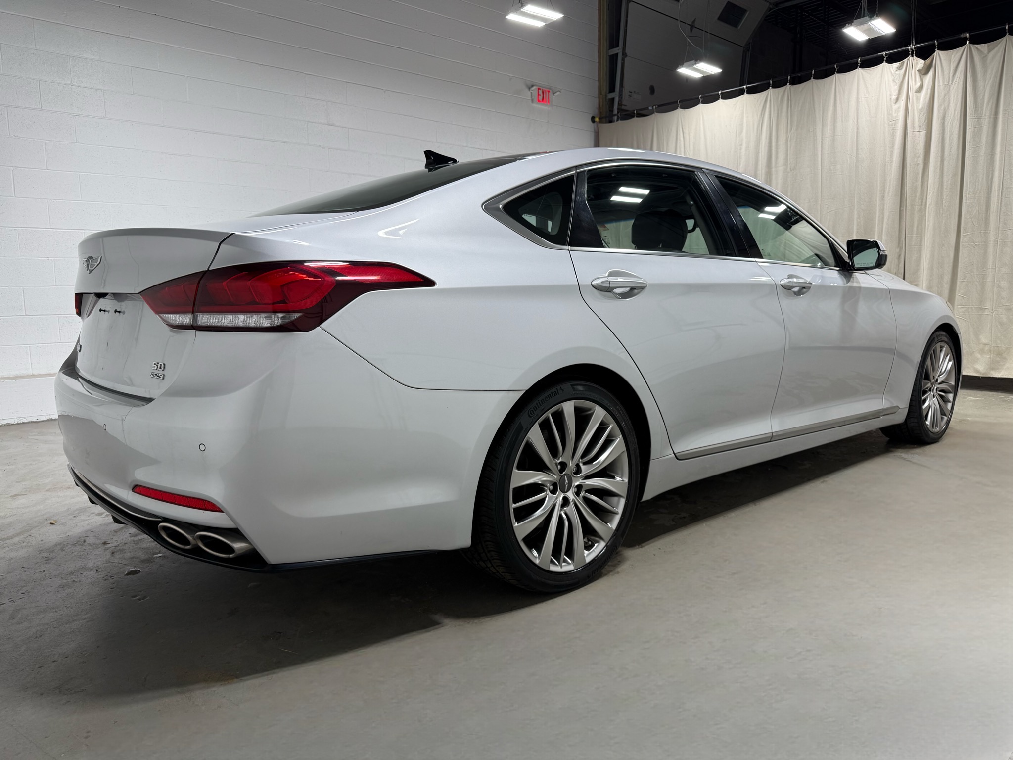 2019 Genesis G80 5.0 Ultimate photo 4