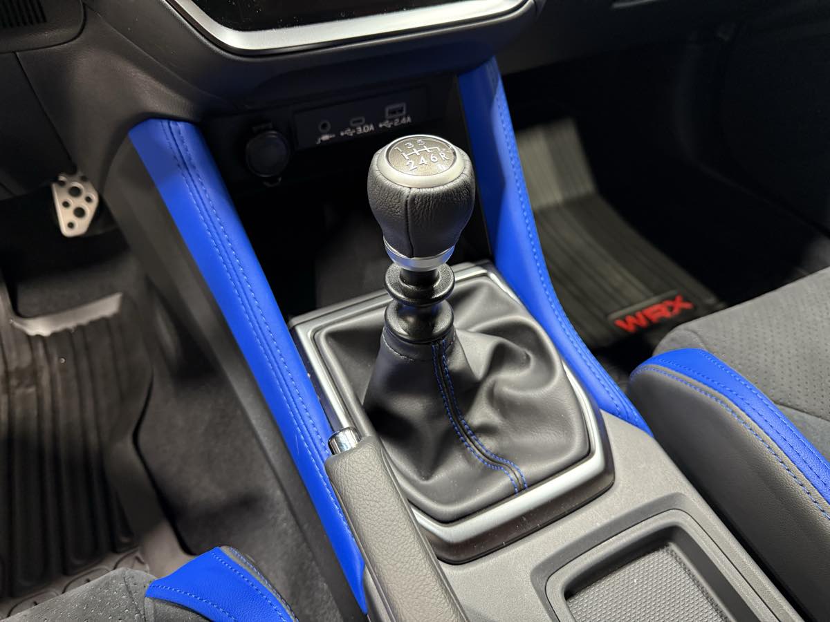 2025 Subaru WRX tS - Photo 13