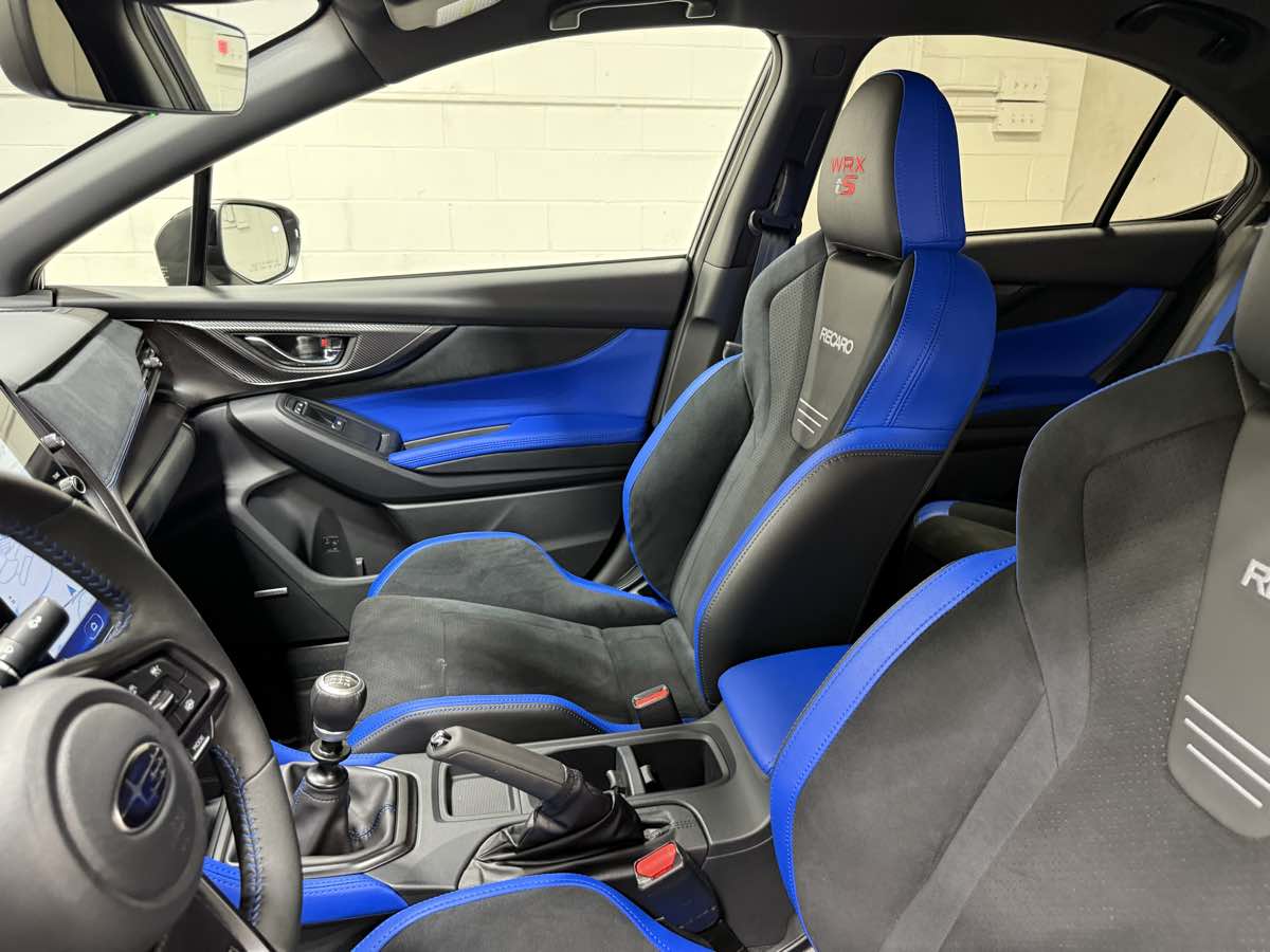 2025 Subaru WRX tS - Photo 15