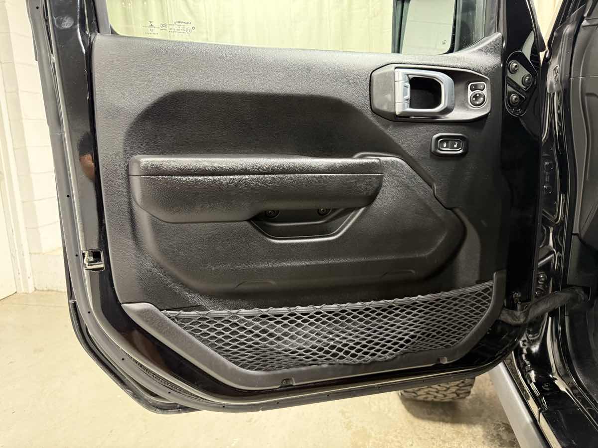 2022 Jeep Wrangler Unlimited High Tide - Photo 9