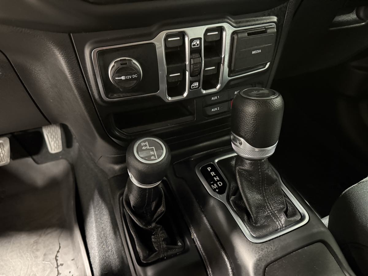 2022 Jeep Wrangler Unlimited High Tide - Photo 13