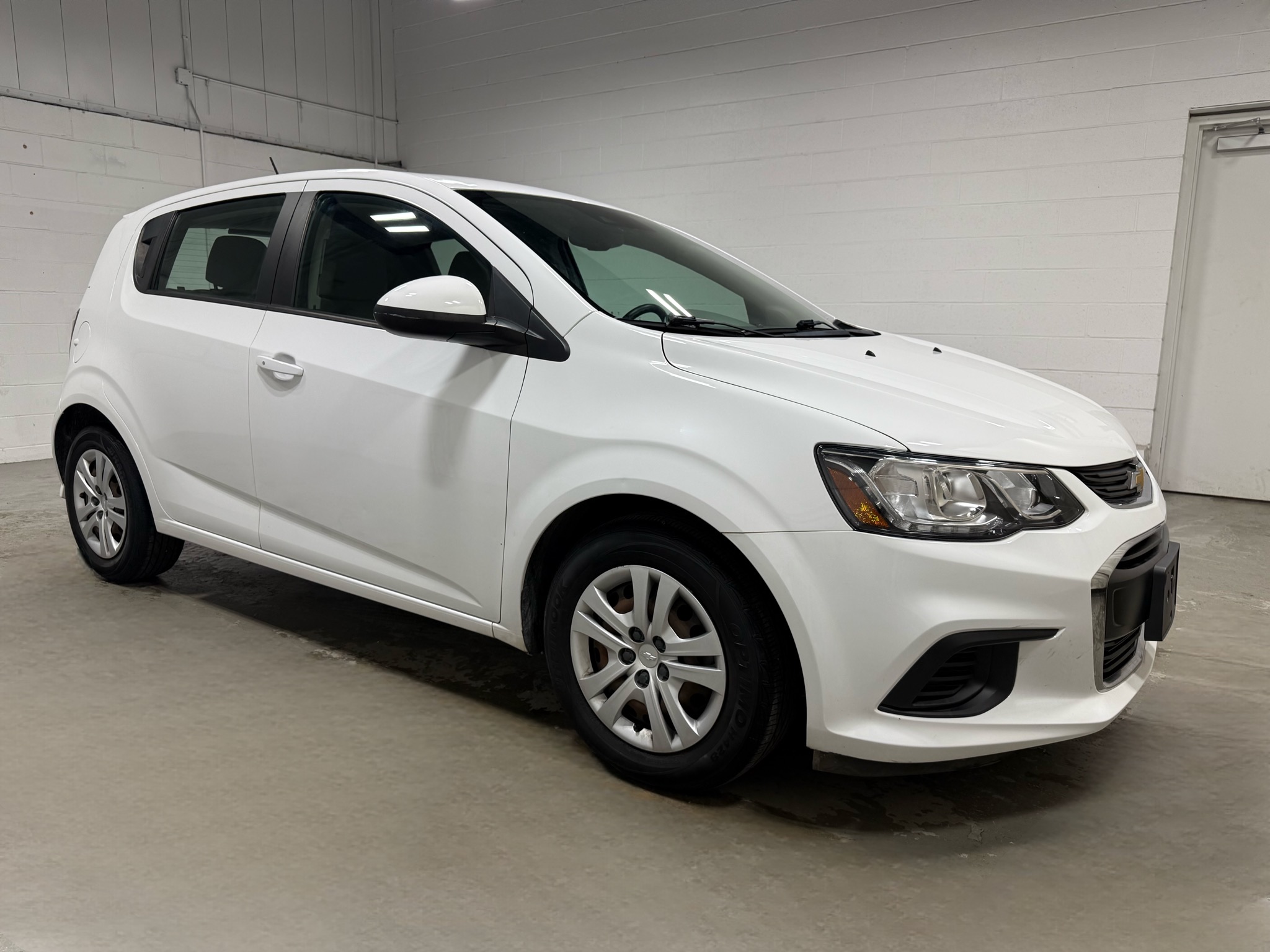 2020 Chevrolet Sonic LT photo 4