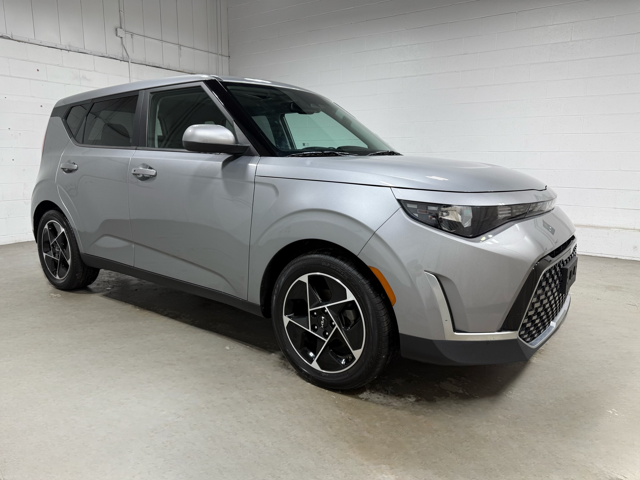 2023 Kia Soul EX photo 4