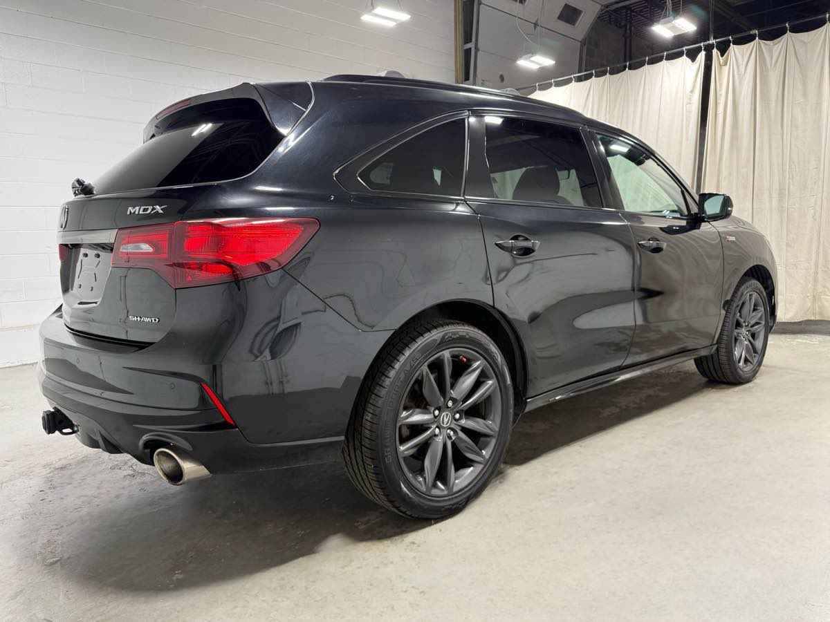 2020 Acura MDX Technology A-Spec photo 4