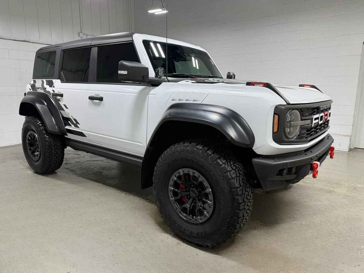 2023 Ford Bronco Raptor photo 4