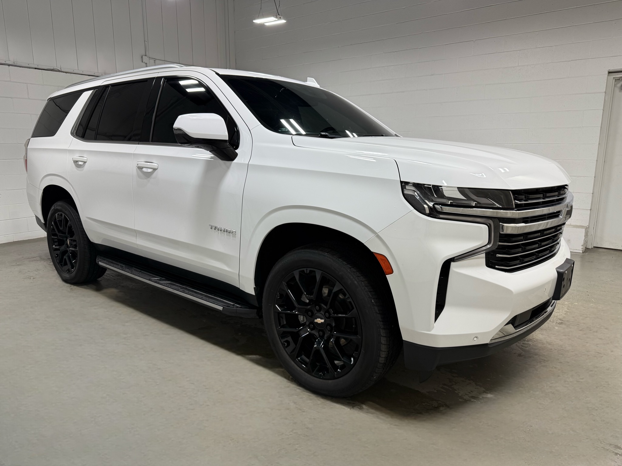 2022 Chevrolet Tahoe LT photo 4