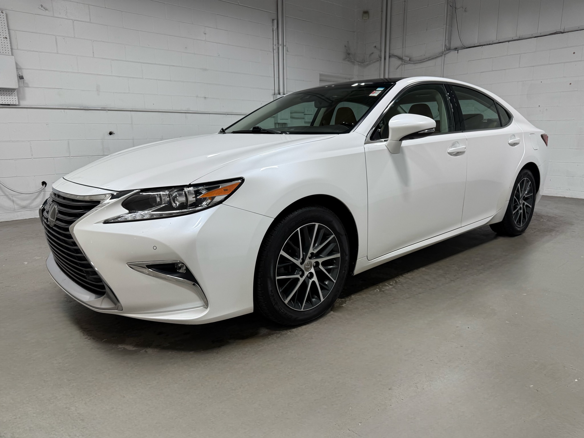 2018 Lexus ES