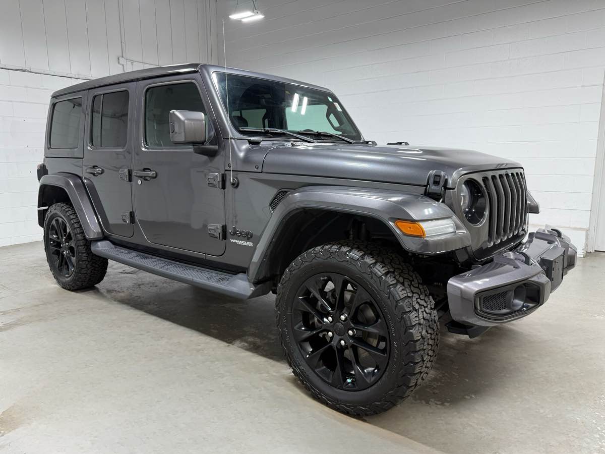 2021 Jeep Wrangler Sahara High Altitude W photo 4