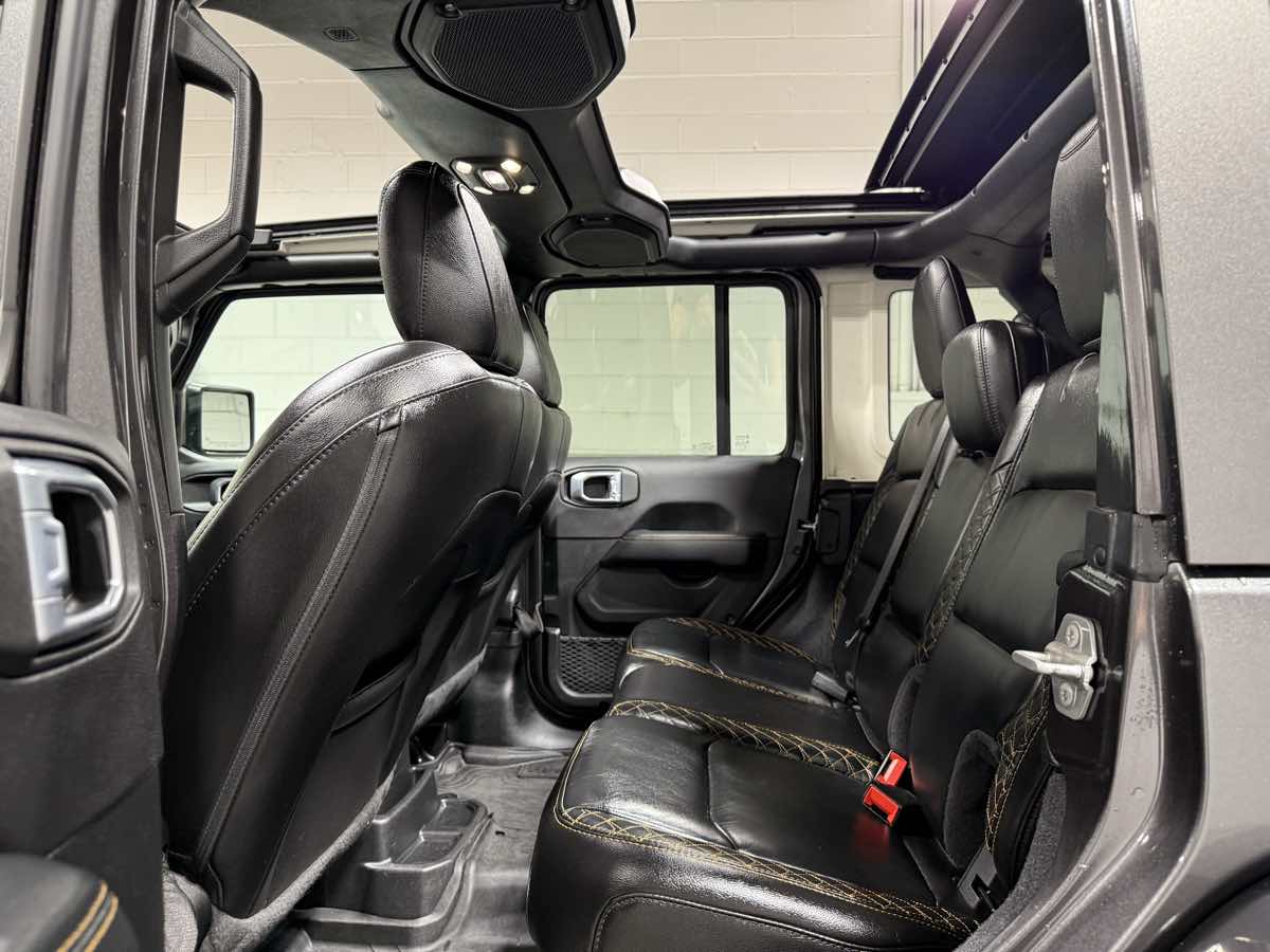 2021 Jeep Wrangler Sahara High Altitude W photo 2