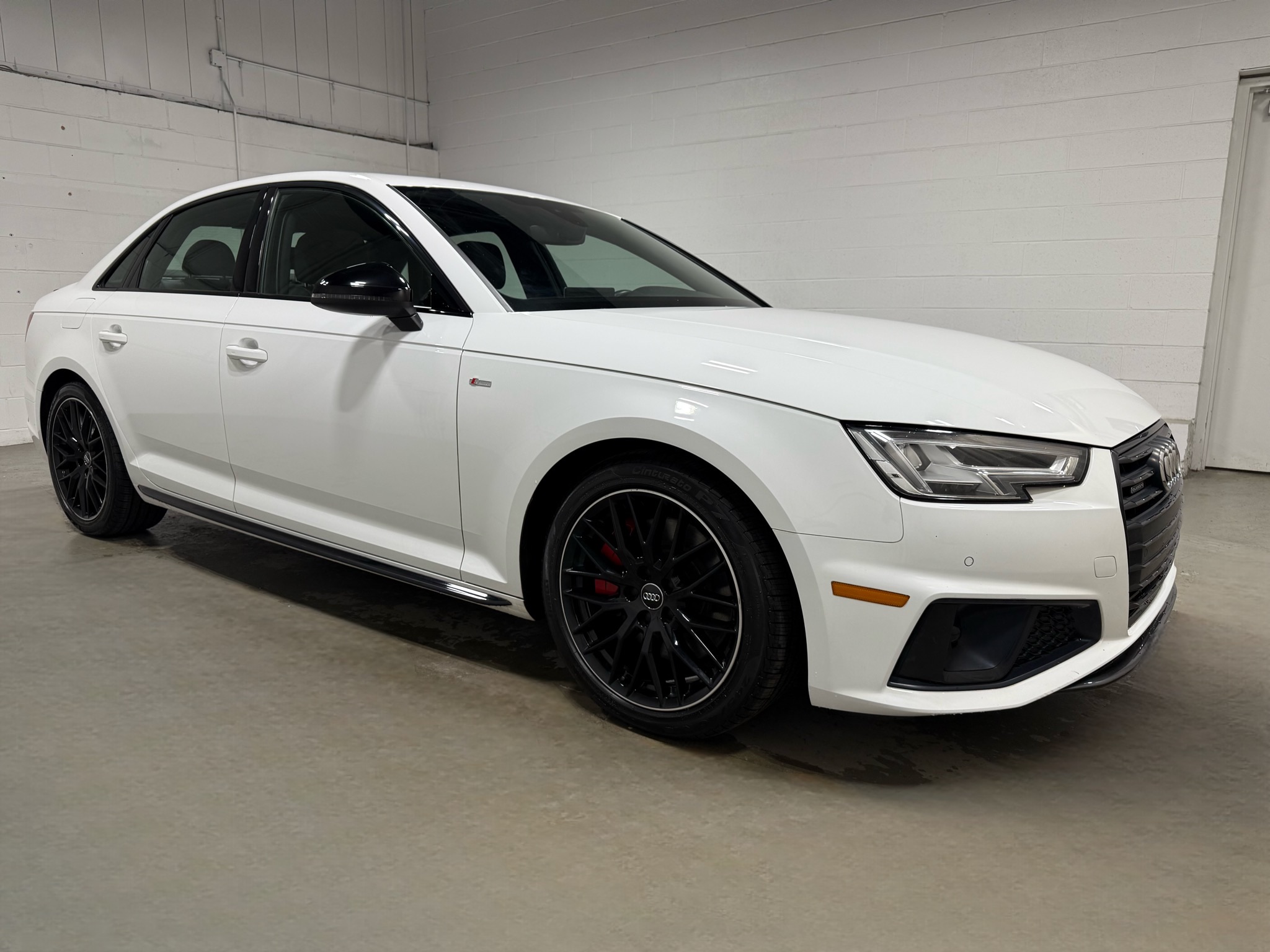 2019 Audi A4 Quattro Premium Plus photo 4