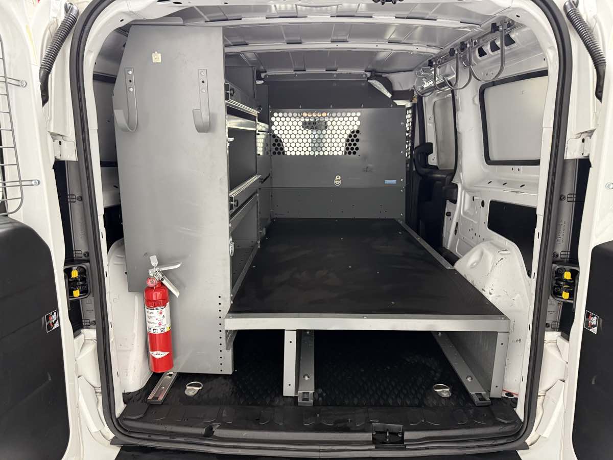 2022 Ram ProMaster City Tradesman photo 2