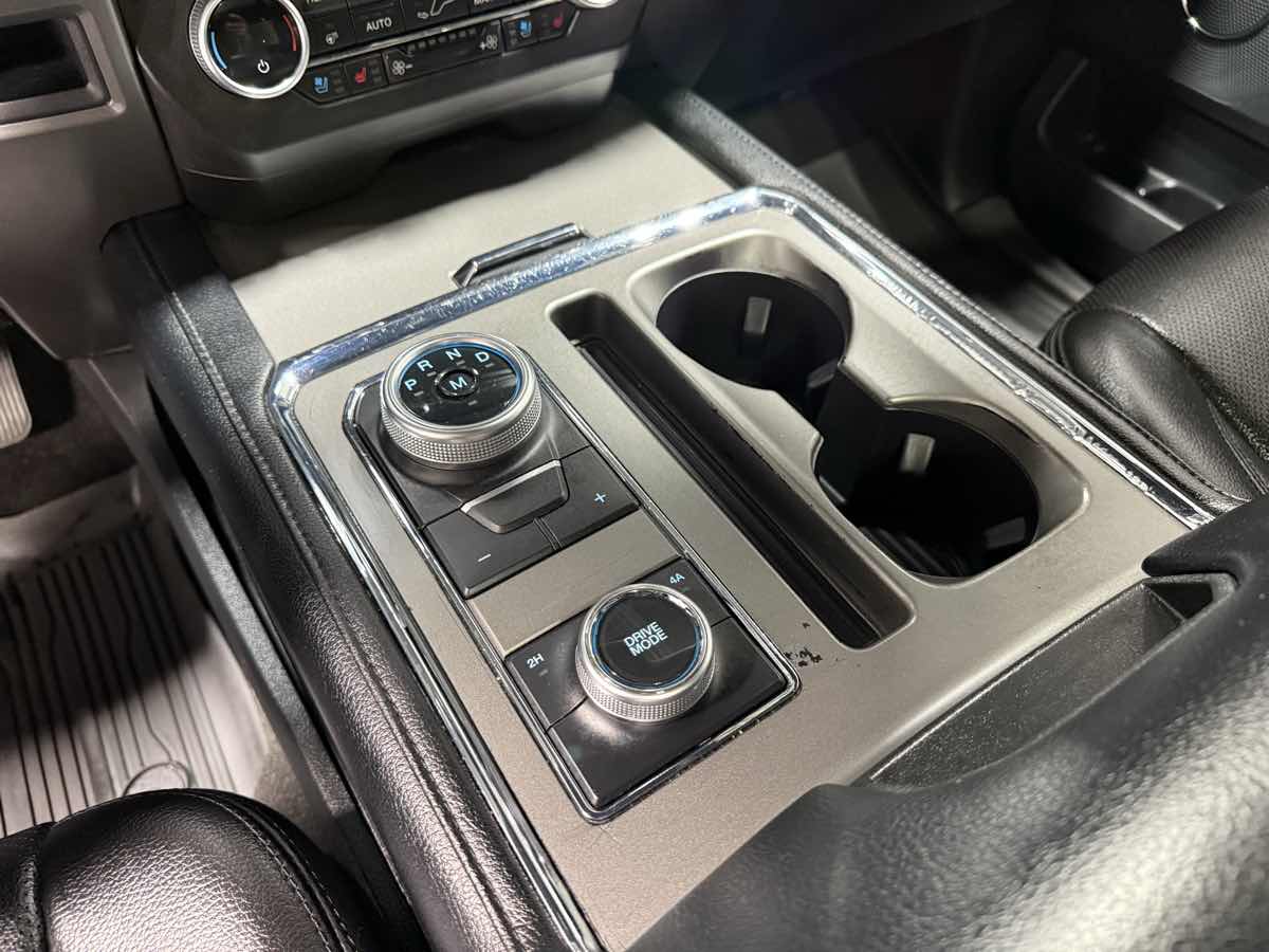 2021 Ford Expedition XLT - Photo 12