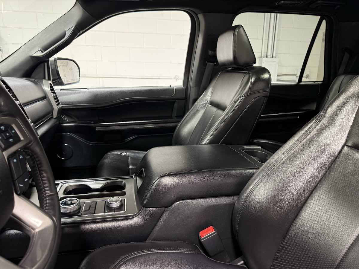 2021 Ford Expedition XLT - Photo 14