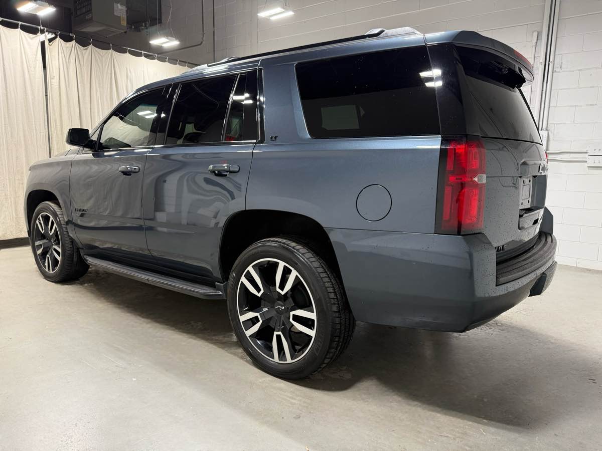 2019 Chevrolet Tahoe RST photo 2