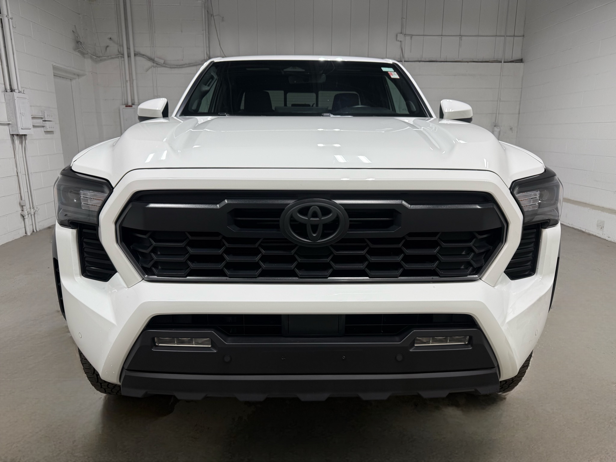 2025 Toyota Tacoma TRD Double Cab photo 3