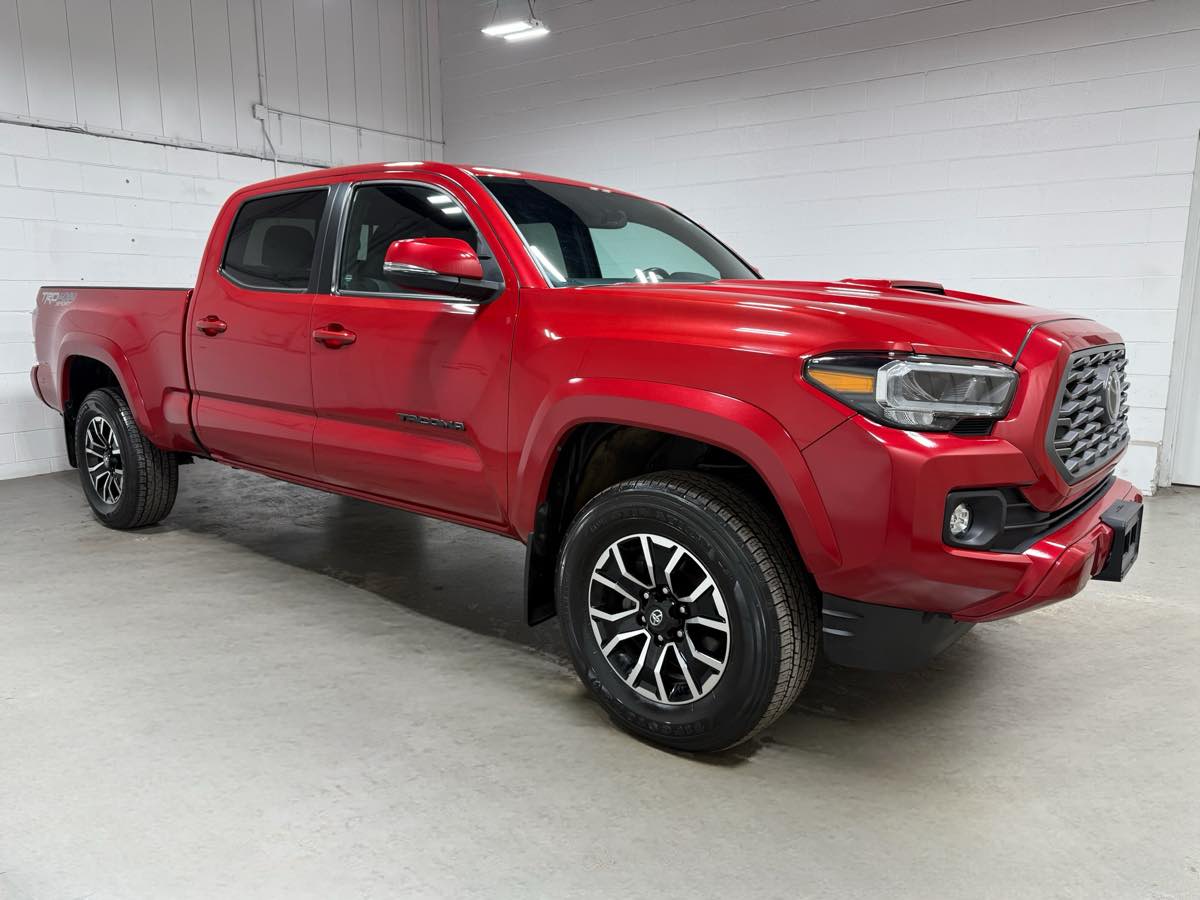 2023 Toyota Tacoma TRD Sport photo 4