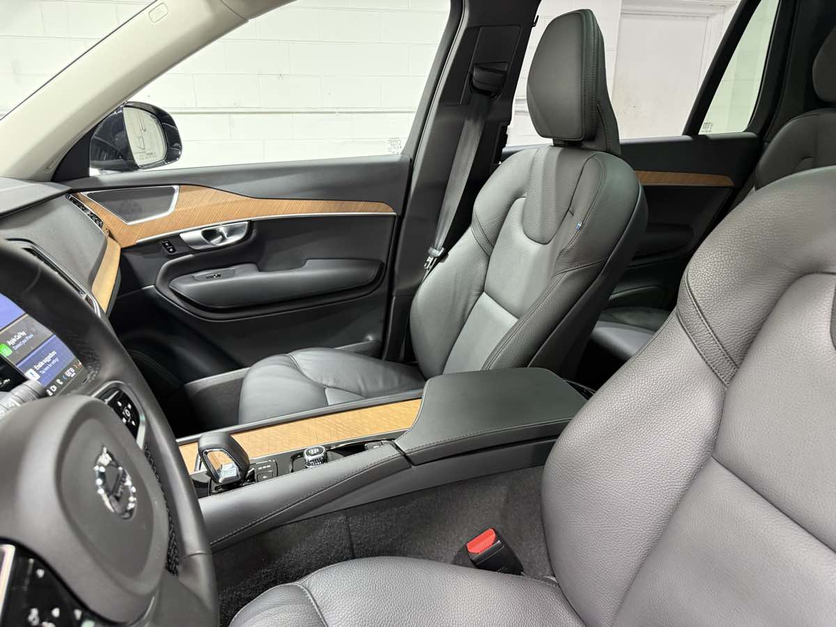 2024 Volvo XC90 Plus - Photo 13