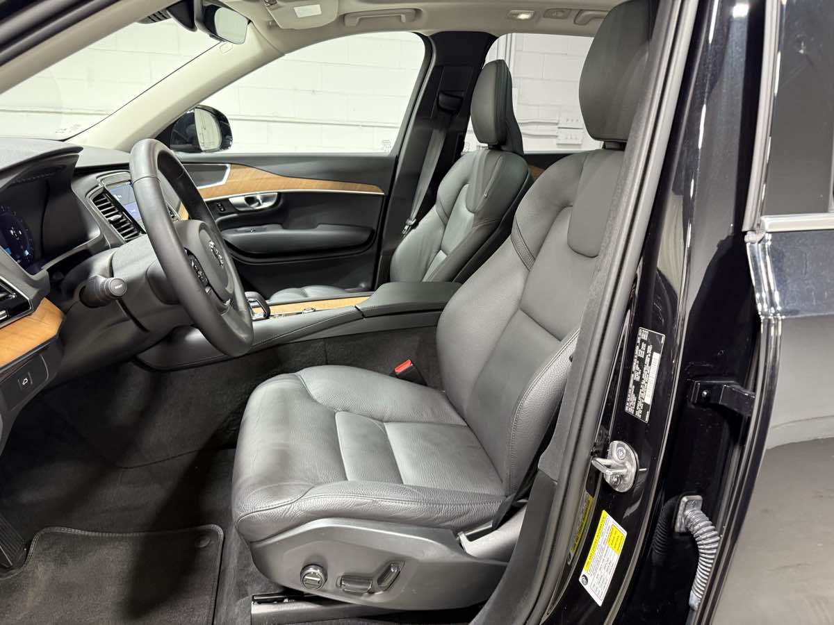2024 Volvo XC90 Plus - Photo 14