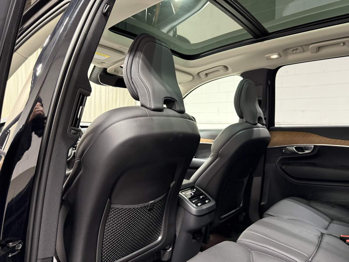 2024 Volvo XC90 Plus - Photo 16