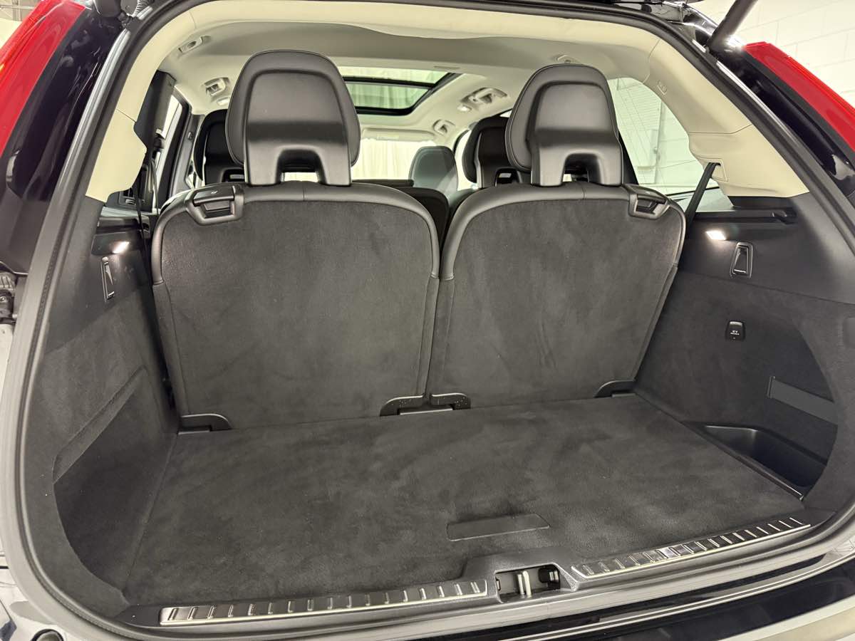 2024 Volvo XC90 Plus - Photo 21