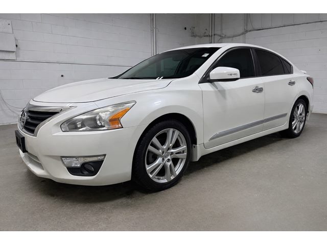 Pearl White 2015 Nissan Altima 3.5 SL Sedan Front-Wheel Drive Automatic