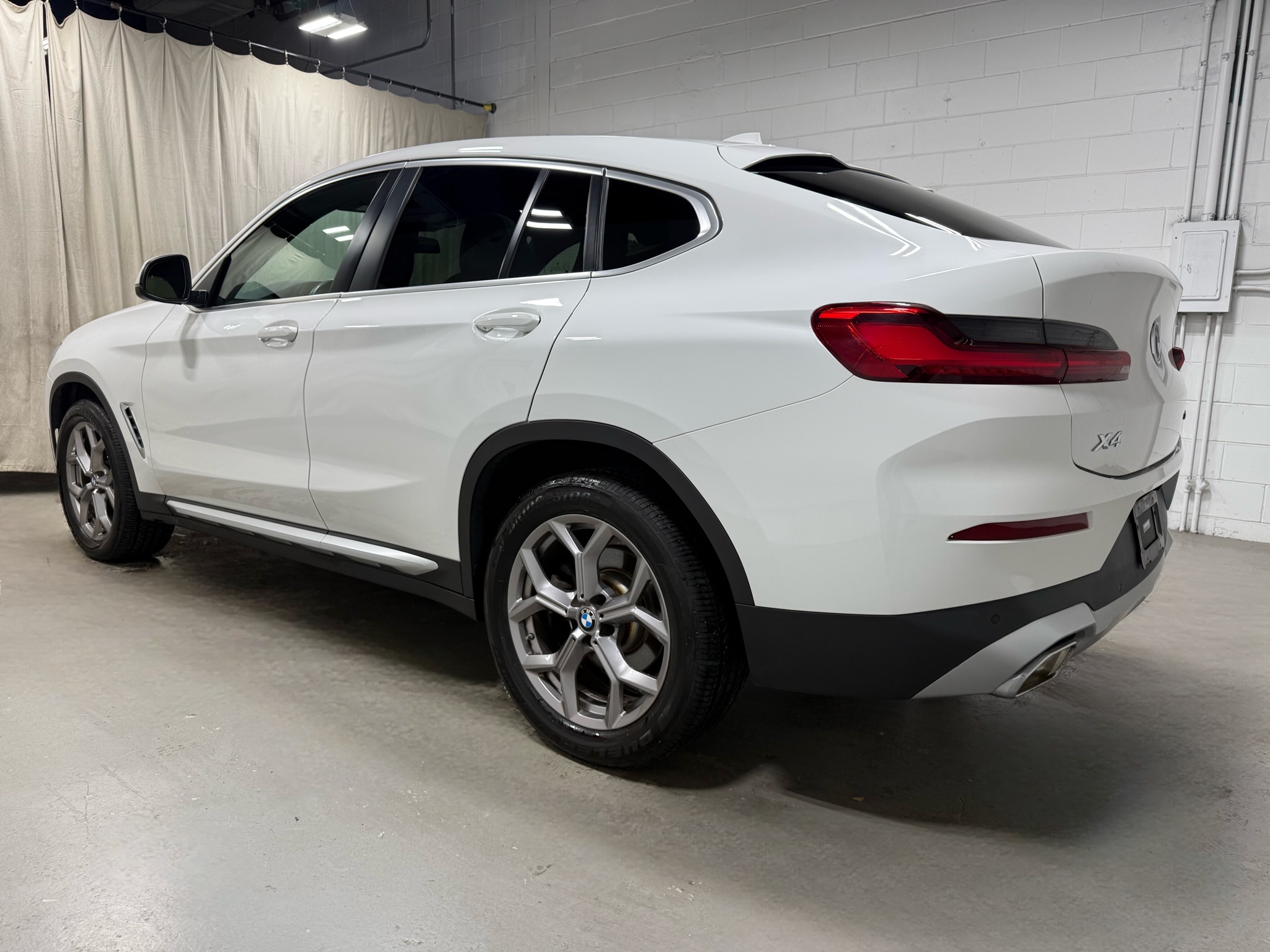 2023 BMW X4 30i - Photo 5