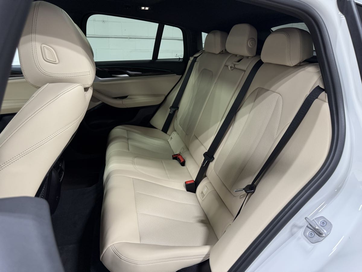 2023 BMW X4 30i - Photo 17