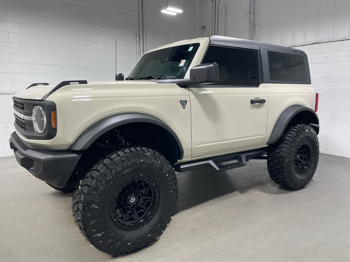 2025 Ford Bronco Sasquatch w/ $6K in Tire and Wheel Upgrade