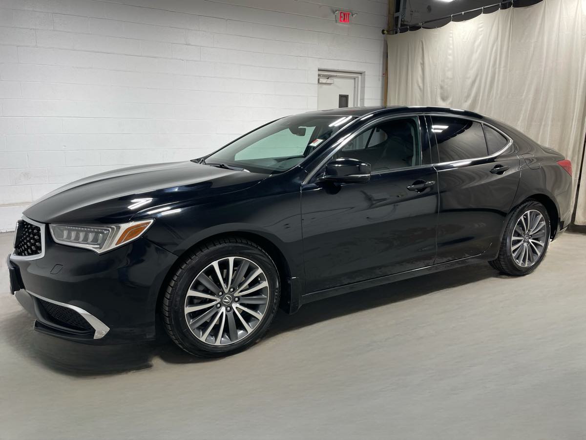 2018 Acura TLX w/Technology Pkg     ONLY 26,000 original miles!!