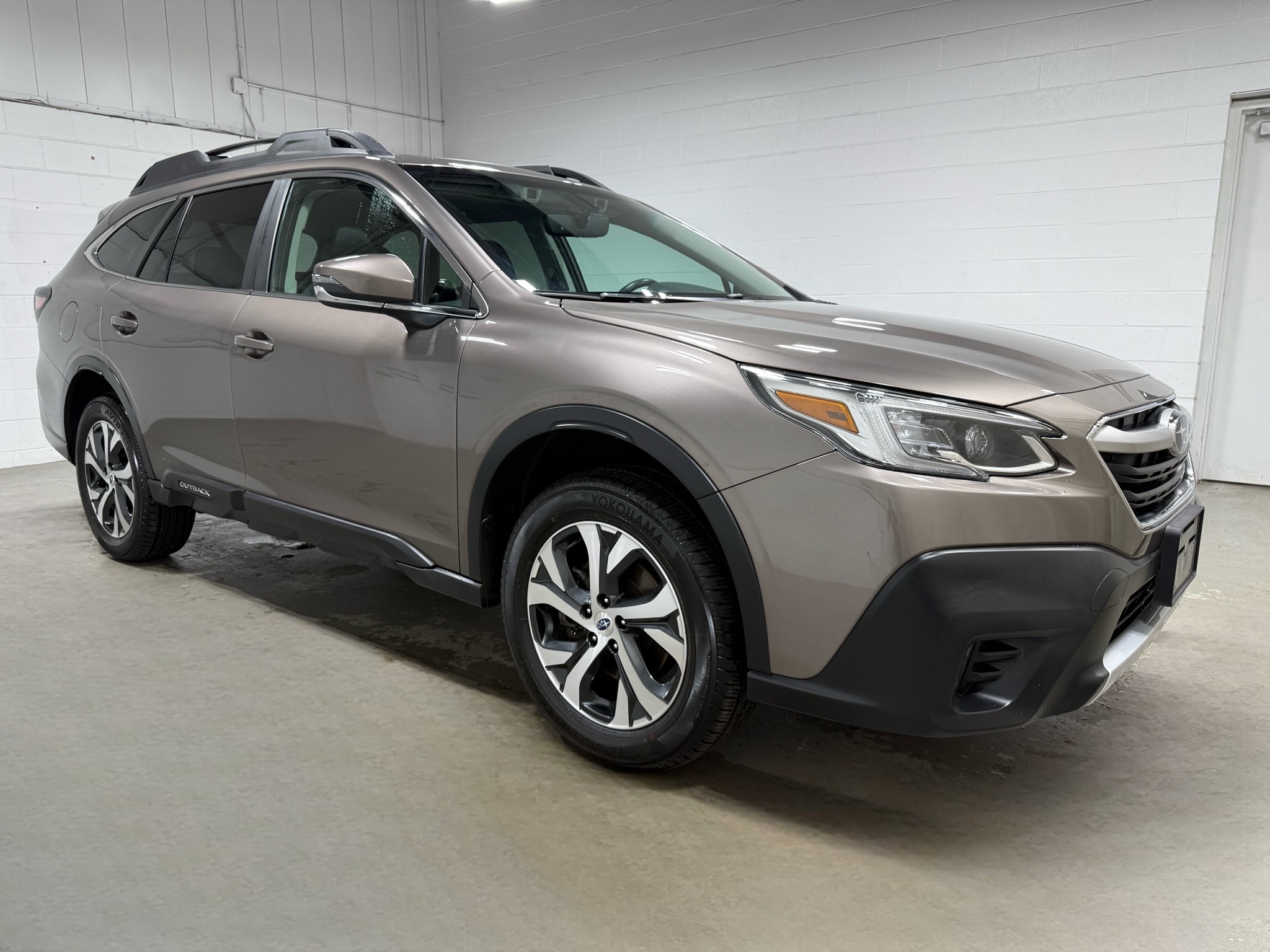 2022 Subaru Outback Limited photo 4