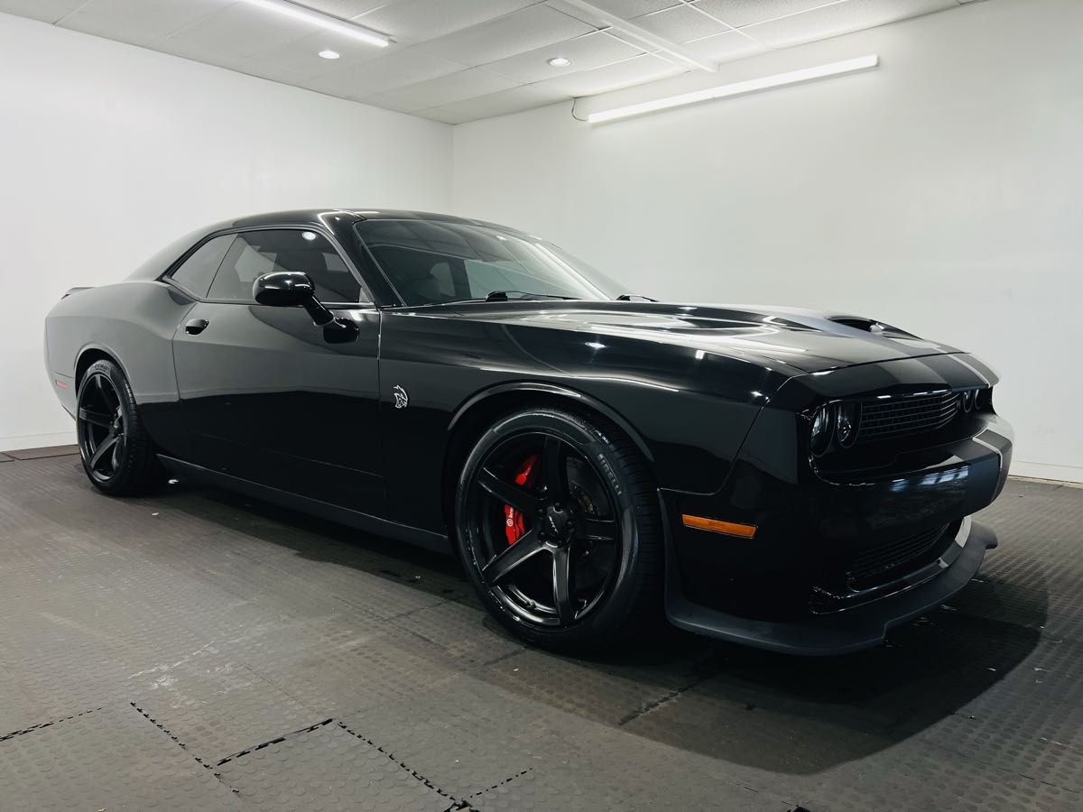 2018 Dodge Challenger SRT Hellcat   SRT Black Wheels  Sunroof