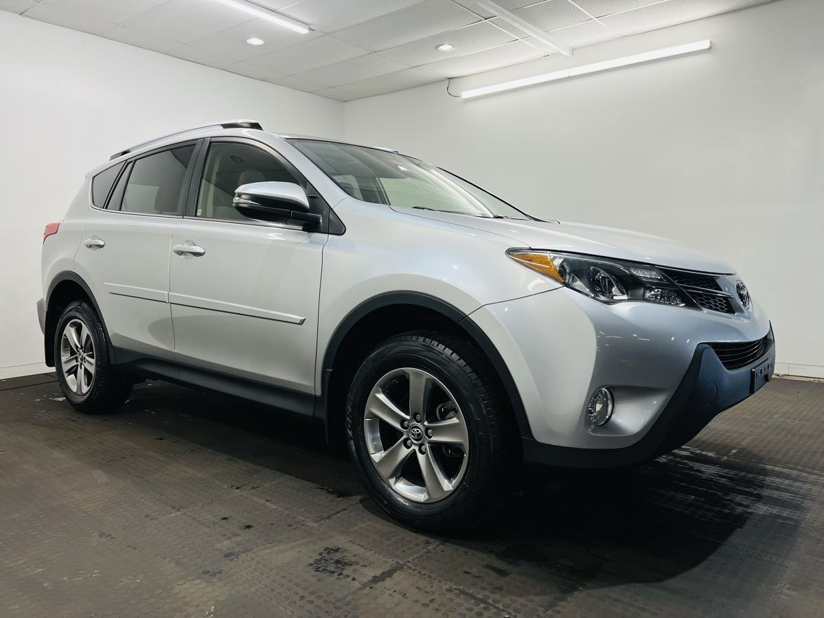 2015 Toyota RAV4 XLE with Power Moonroof