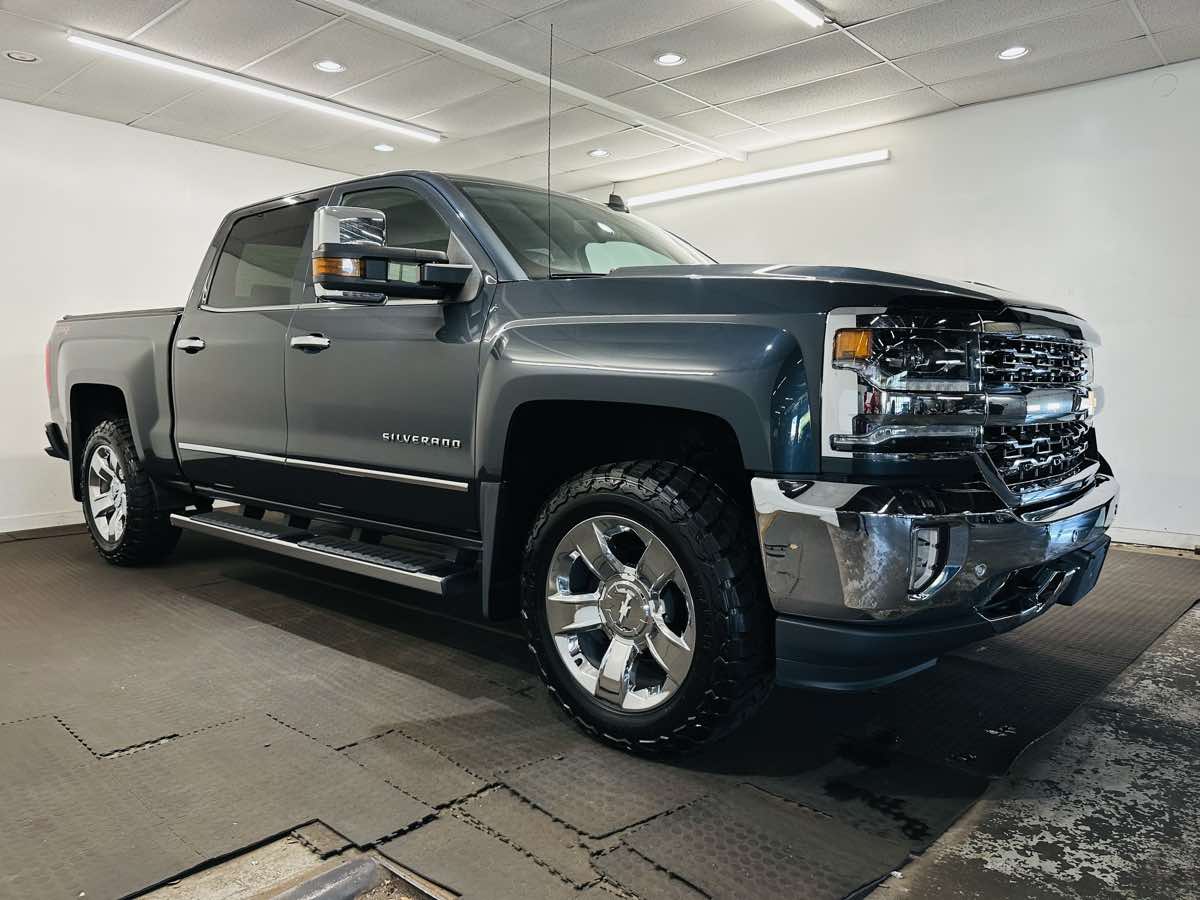 2017 Chevrolet Silverado 1500 LTZ PLUS with SUNROOF and 6.2L V8