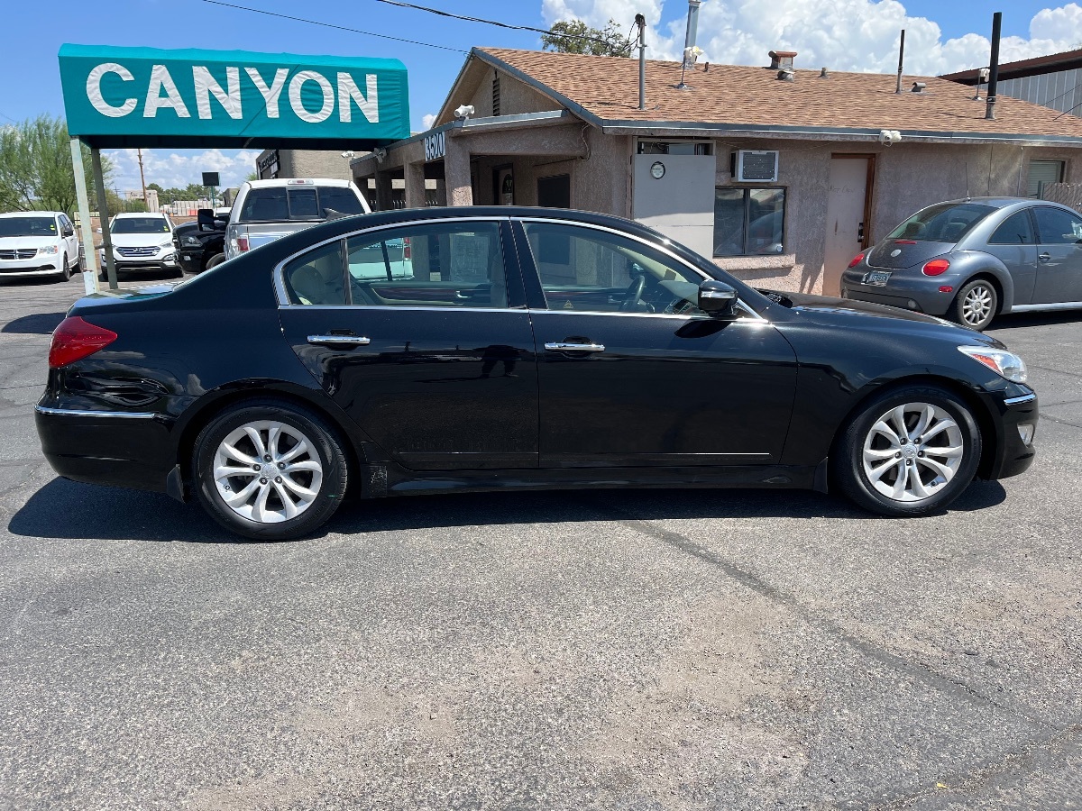 2013 Hyundai Genesis Premium 3.8 5.0 R-Spec photo 3