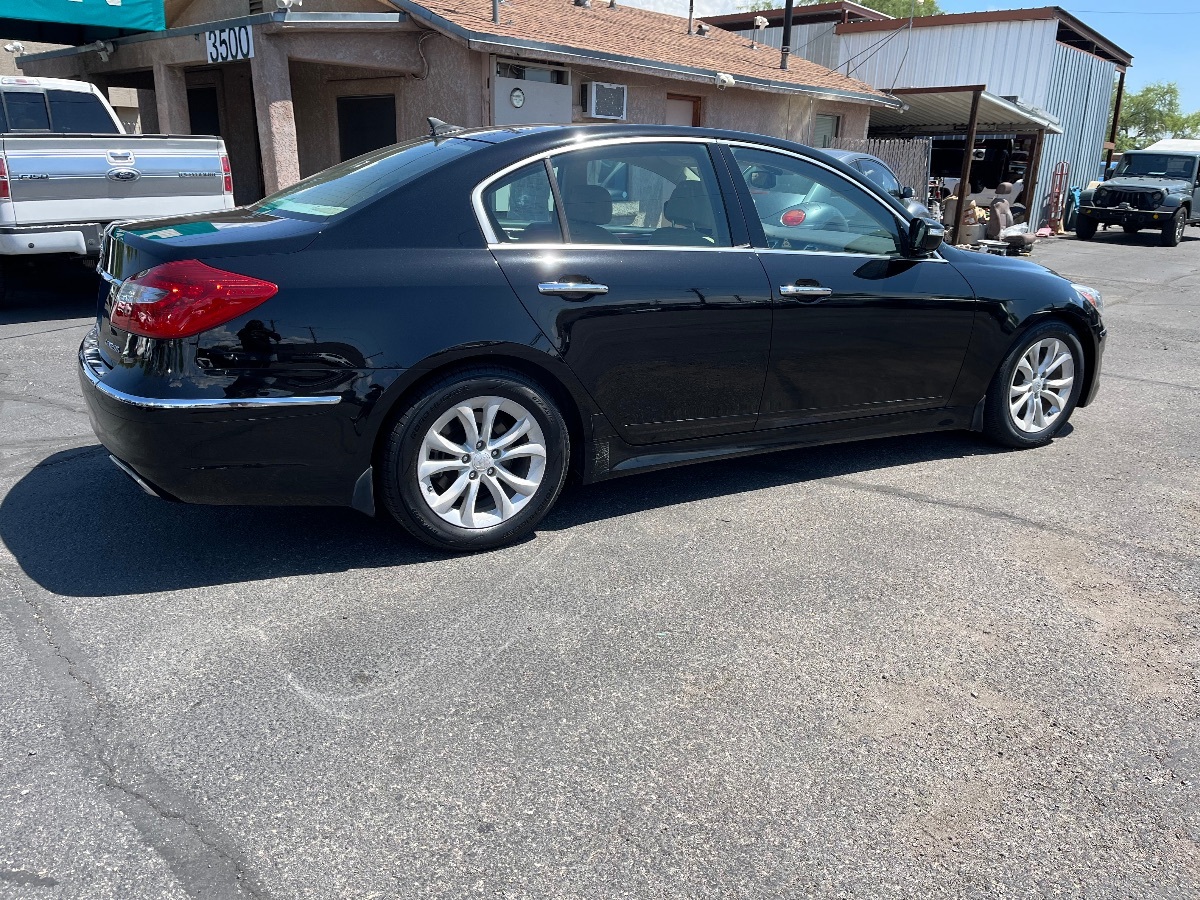 2013 Hyundai Genesis Premium 3.8 5.0 R-Spec photo 4