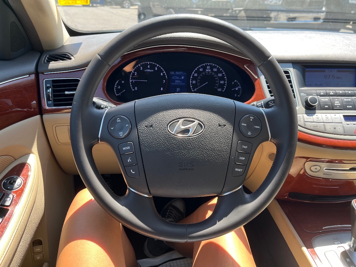 2013 Hyundai Genesis Premium 3.8 5.0 R-Spec photo 16