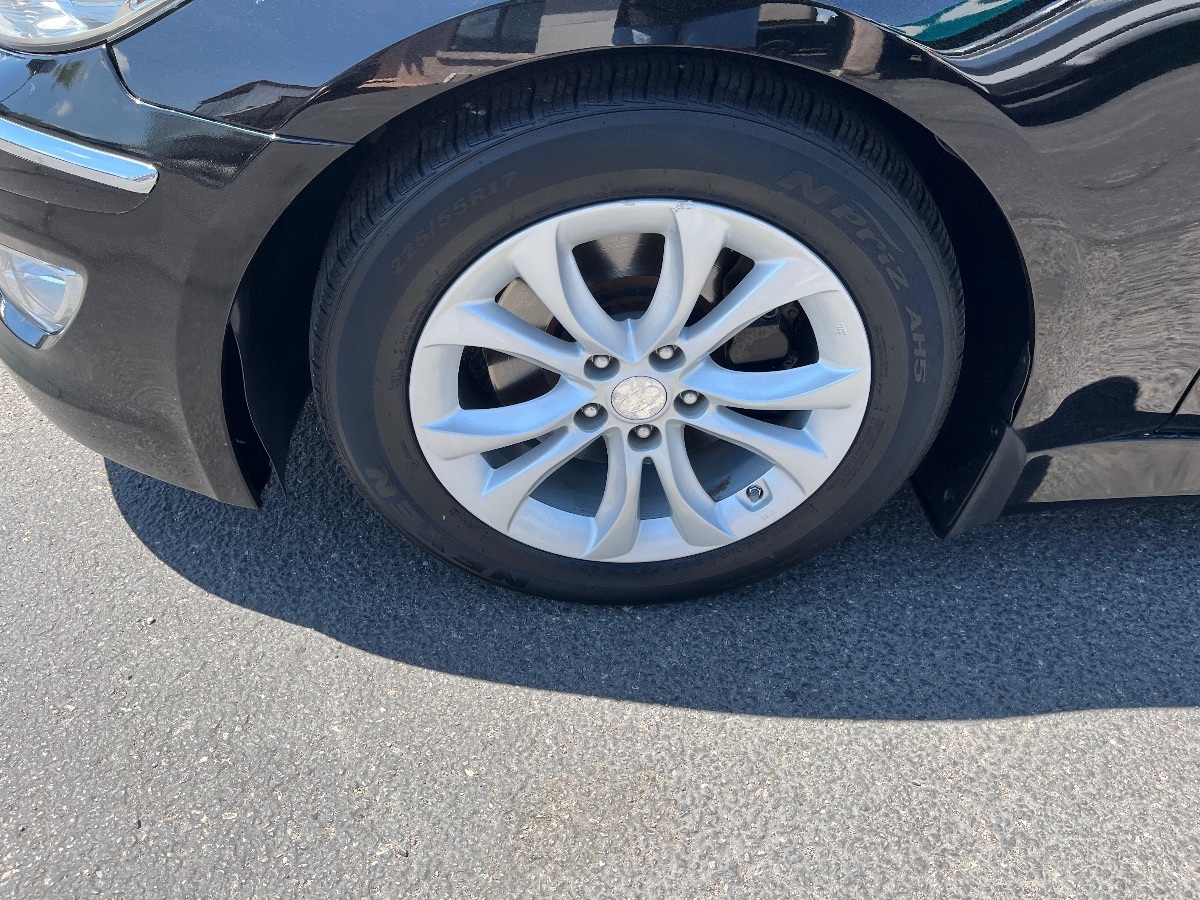 2013 Hyundai Genesis Premium 3.8 5.0 R-Spec photo 39