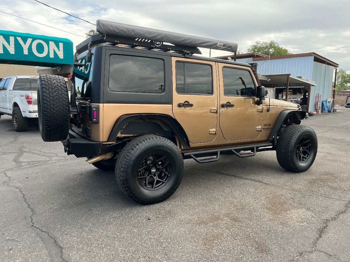 2015 Jeep Wrangler Unlimited Sport photo 4