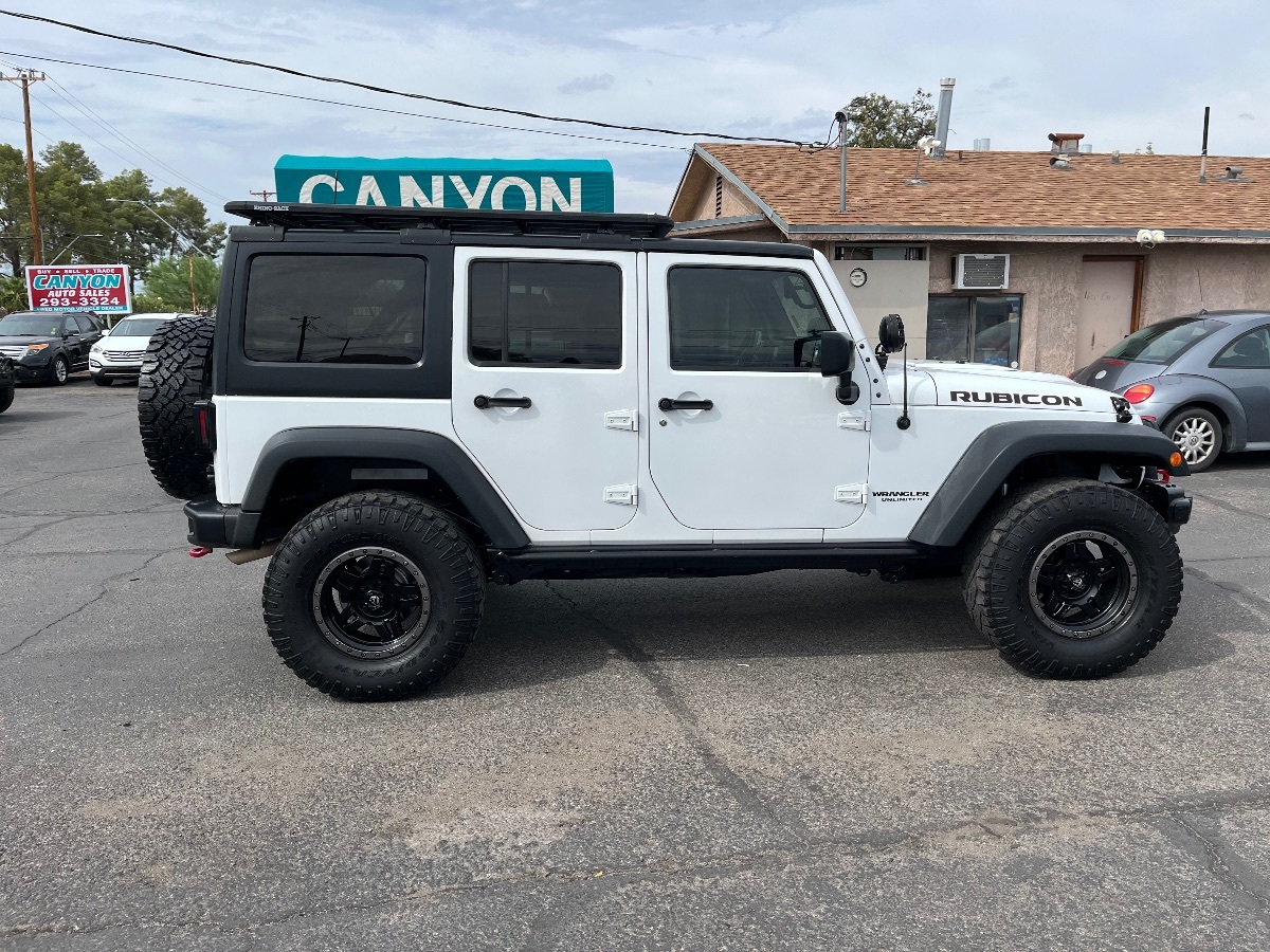2015 Jeep Wrangler Unlimited Rubicon Hard Rock photo 3