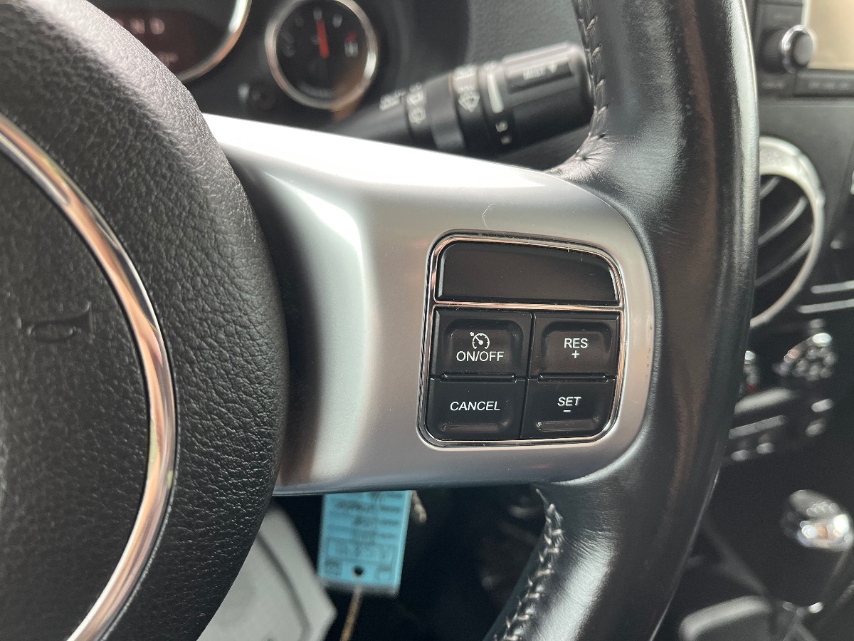 2015 Jeep Wrangler Unlimited Rubicon Hard Rock photo 19