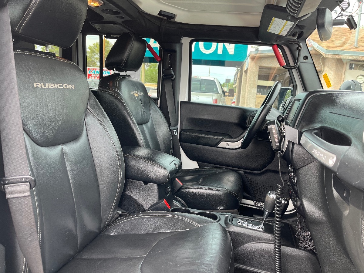 2015 Jeep Wrangler Unlimited Rubicon Hard Rock photo 34