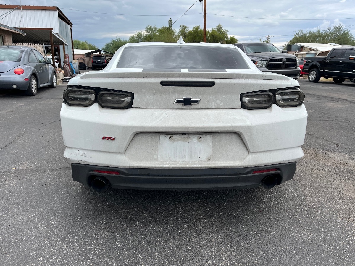 2019 Chevrolet Camaro 1LT RS photo 4