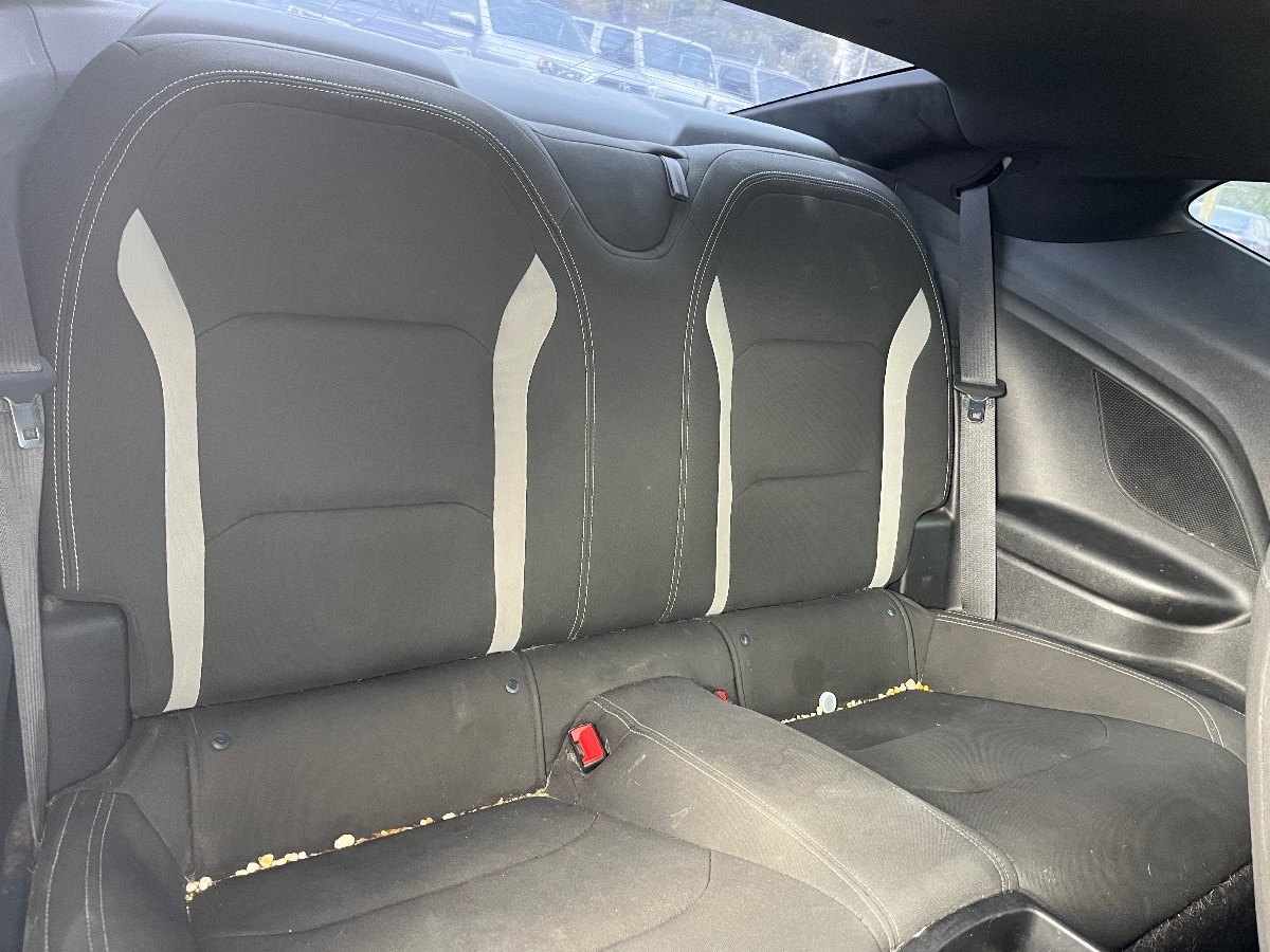 2019 Chevrolet Camaro 1LT RS photo 15