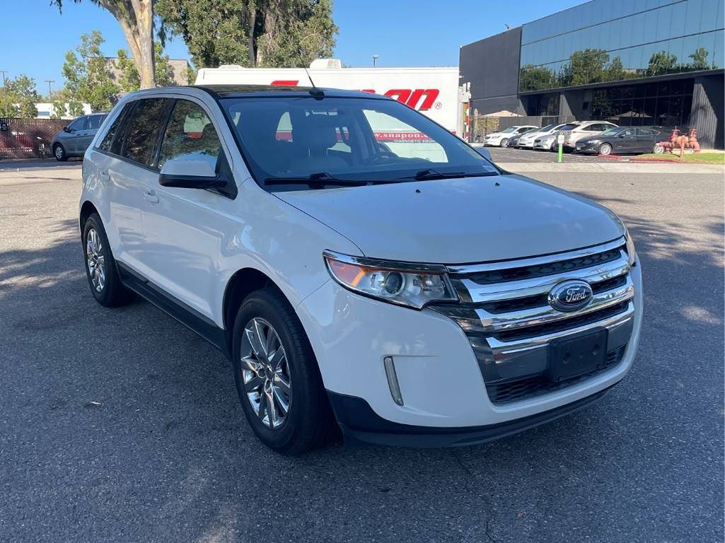 2013 Ford Edge SEL photo 3