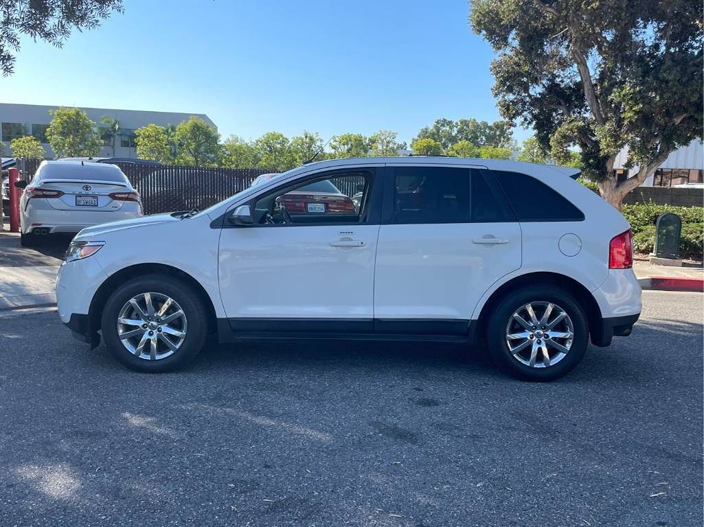 2013 Ford Edge SEL photo 8