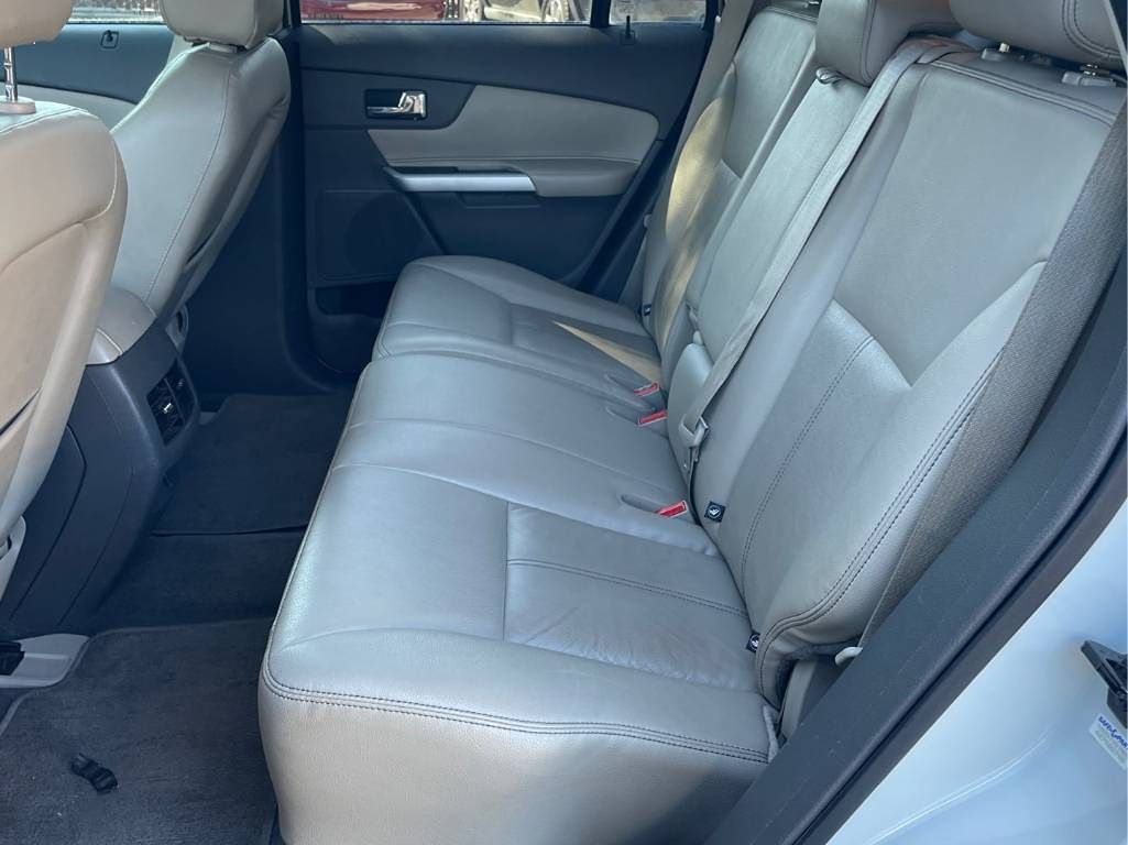 2013 Ford Edge SEL photo 13